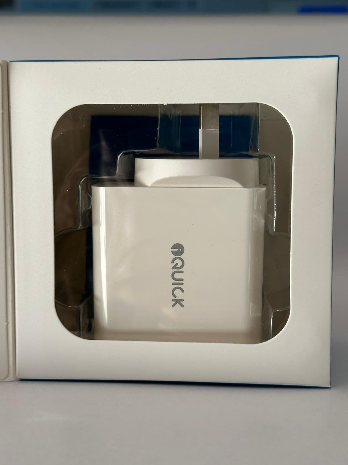 iQuick GaN 65W PD3.0+QC3.0 Fast Charging Adapter for iPhone and Android 1PD Type C QC 3.0 Port - Image 4